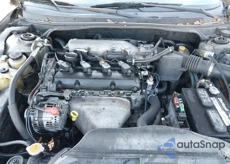 2005 Nissan Altima 2.5 S z USA, uszkodzony, nr VIN 1N4AL11D25C175400